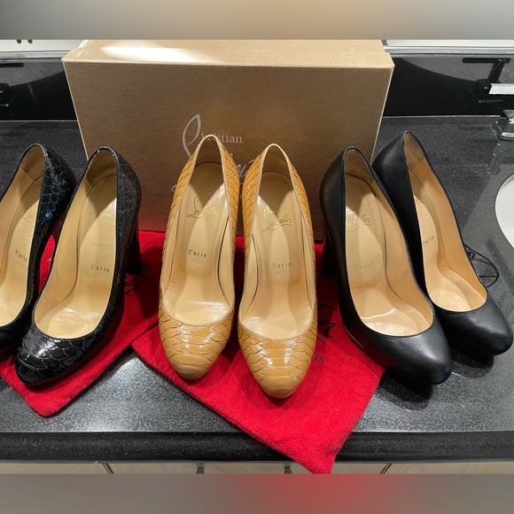 “GRAPI” 37.5 Christian Louboutin Black Calfskin Leather Round-Toe Platform Pumps